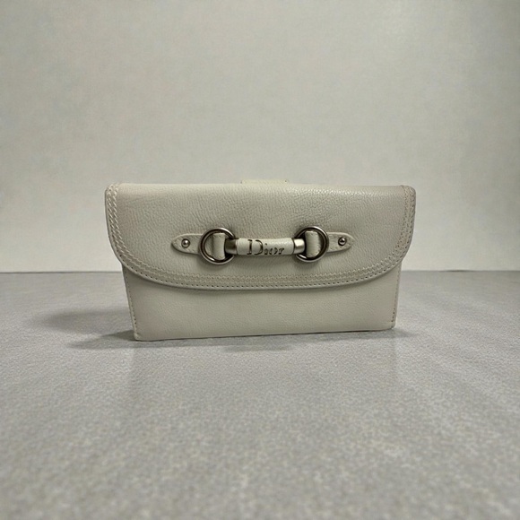 Dior Handbags - Dior Vintage Off-White Leather Women's Wallet
